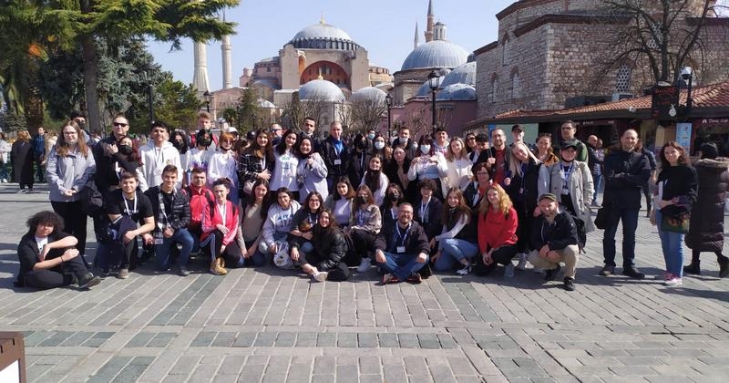 Uczestnicy programu Erasmus+ w Stambule
